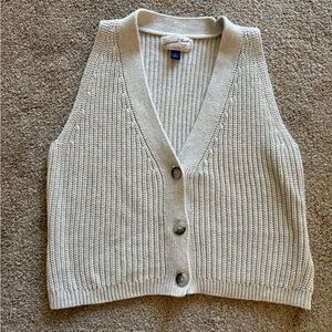 Universal Thread Light Beige V-Neck Sweater Vest